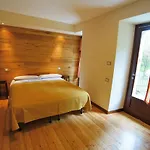 Otel Diffuso Ceaglio Valle Maira