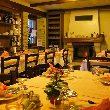 Diffuso Ceaglio Valle Maira מלון