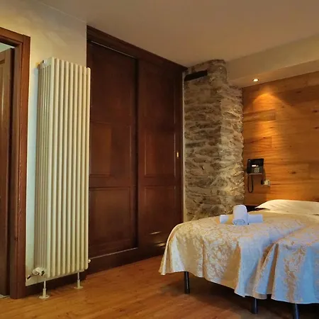 Otel Diffuso Ceaglio Valle Maira Marmora