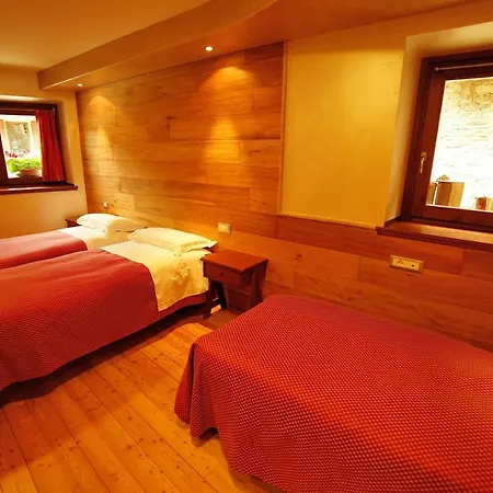 Diffuso Ceaglio Valle Maira Hotel