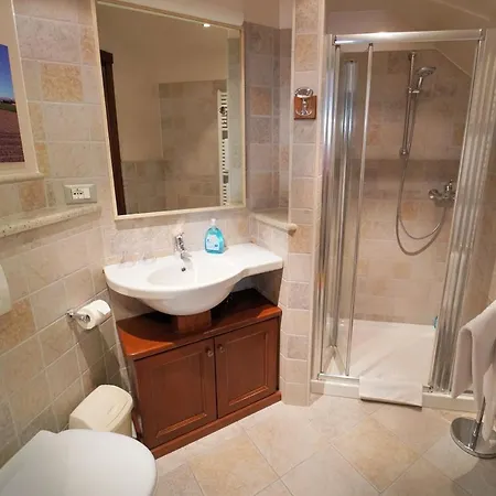 Diffuso Ceaglio Valle Maira 2* Marmora