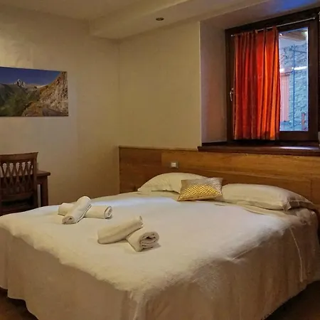 Diffuso Ceaglio Valle Maira 2* Marmora