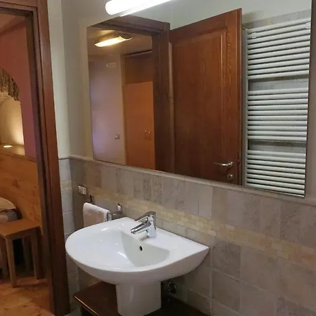 Diffuso Ceaglio Valle Maira Otel Marmora