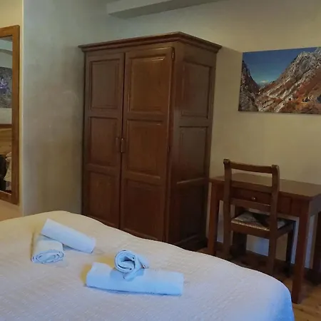 מלון Diffuso Ceaglio Valle Maira 2*